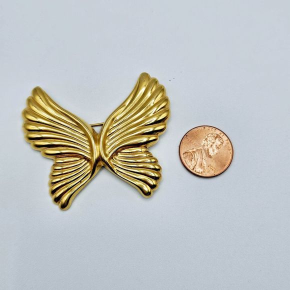 Vintage Butterfly Brooch Angel Wings Art Deco Metal Gold Tone Estate Jewelry Pin - Picture 5 of 10